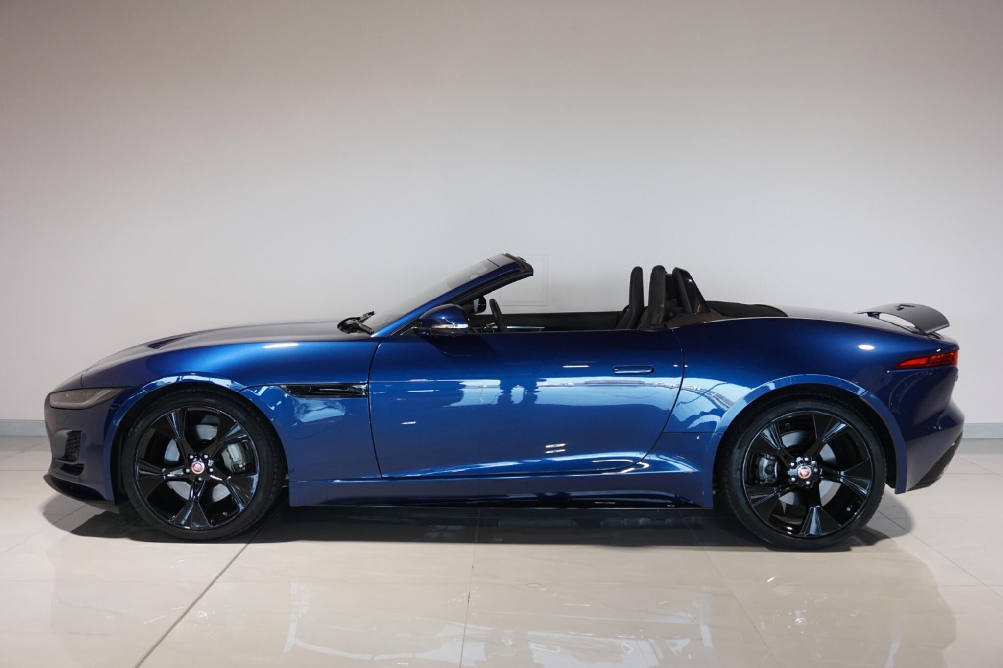 Jaguar F-Type 2.0i R-Dynamic Convertible 2dr Petrol Auto Euro 6 (s/s) (300 ps)